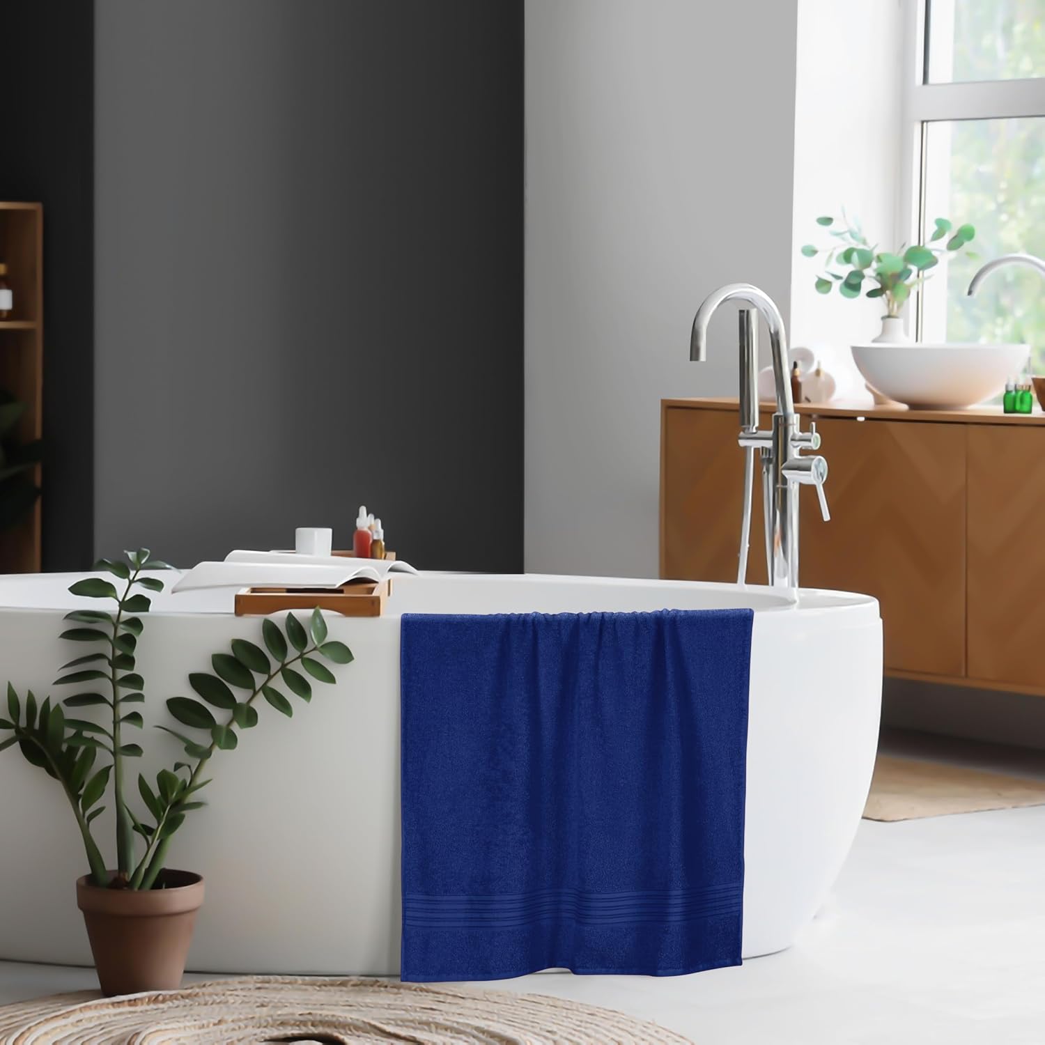 Boutiquo 100% Cotton Bath Towel 500 Gsm | Compact Quick Dry Lightweight Soft & Highly Absorbent Large Size Bath Towel - Navy Blue