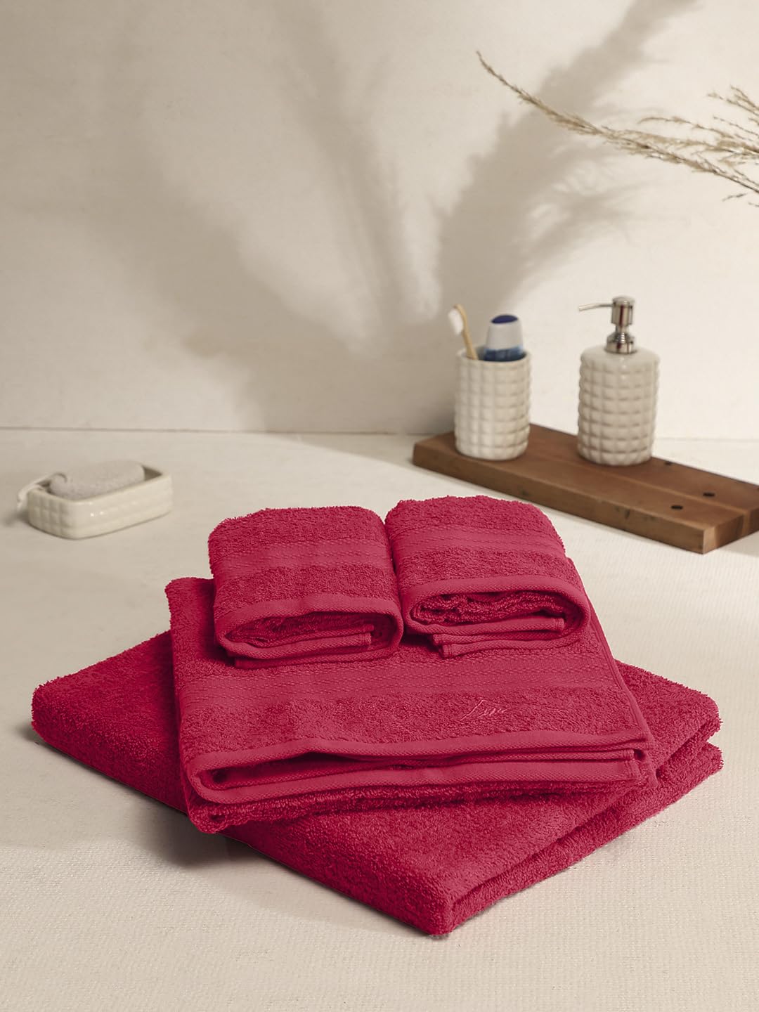 Monte Carlo Solid 2 Bath Towel & 2 Hand Towel 1400 Gsm (Dark Red)