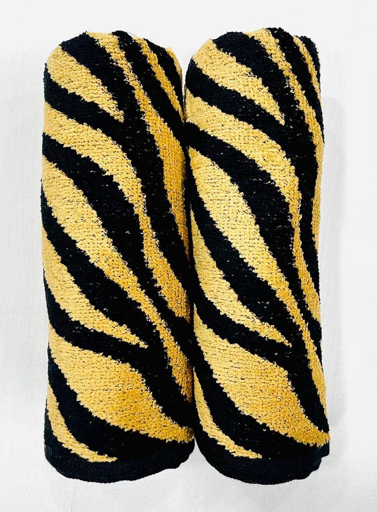 Bombay Dyeing Velour Tiger Printed 100% Cotton Super Soft Hand Towels 300 Gsm (Beige) - 2 Pcs