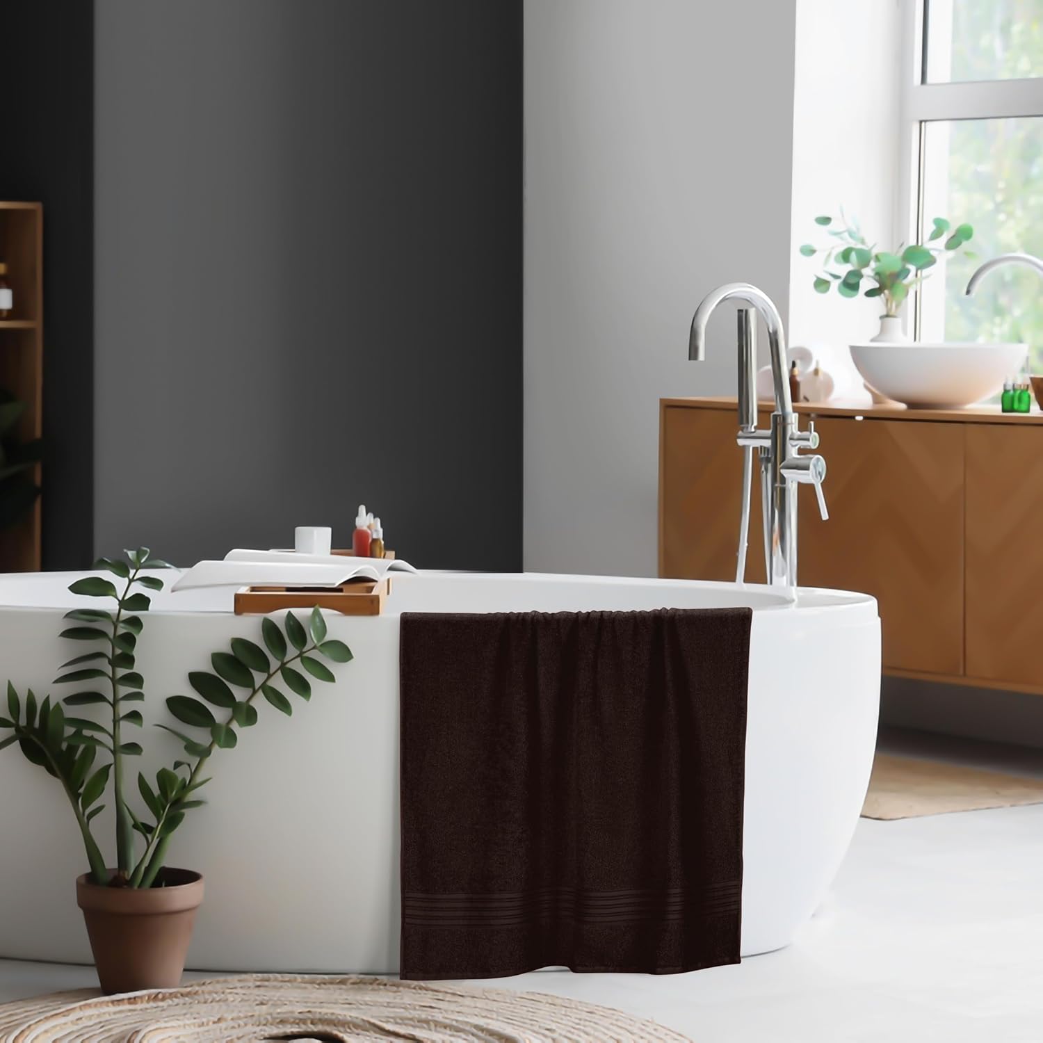 Boutiquo 100% Cotton Bath Towel 500 Gsm | Compact Quick Dry Lightweight Soft & Highly Absorbent Large Size Bath Towel - Chocolate Brown