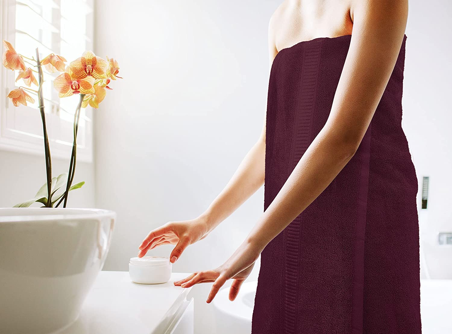 Tiqh 100% Cotton Bath Towel 600 Gsm | Highly Absorbent & Quick Dry Extra Large Bath Towel (Burgundy)