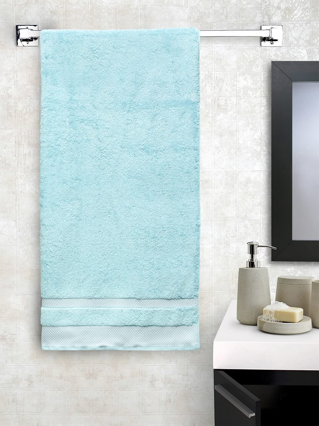 Spaces Hygro Cotton Bath Towel 600 Gsm | Blooms Softer When Washed Ultra Absorbency Dries You Quicker (Light Green)