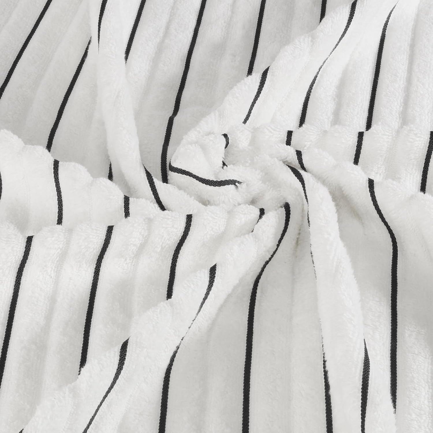 Spaces 100% Cotton Bath Towel 575 Gsm | Ribbed Texture High Absorbency High Loft Cotton Bath Towels (White)