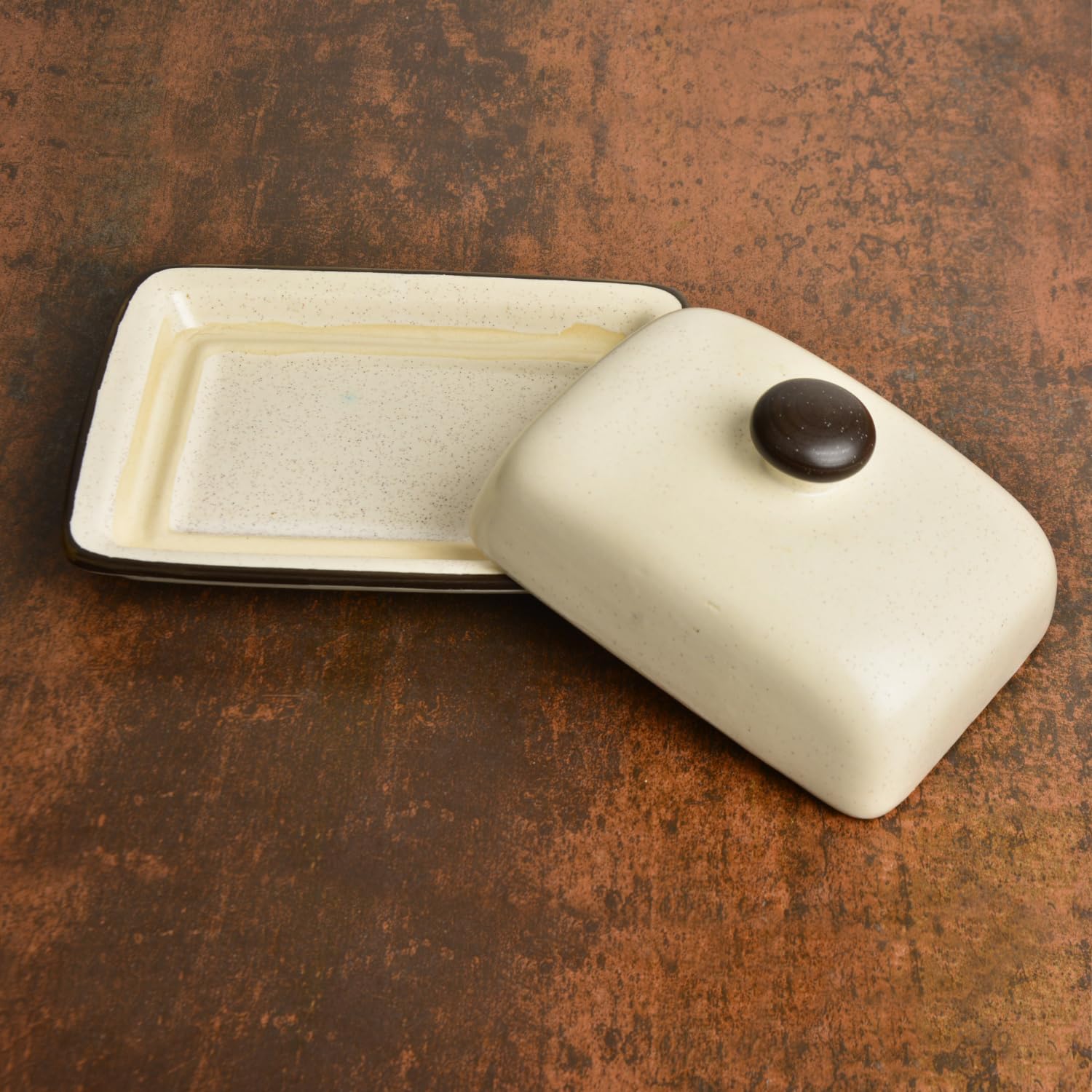 Ceramic Butter Dish With Lid - Off White, Height: 8 Cm | Butter Pot - Microwave & Dishwasher Safe Butter Container For 500 Gm