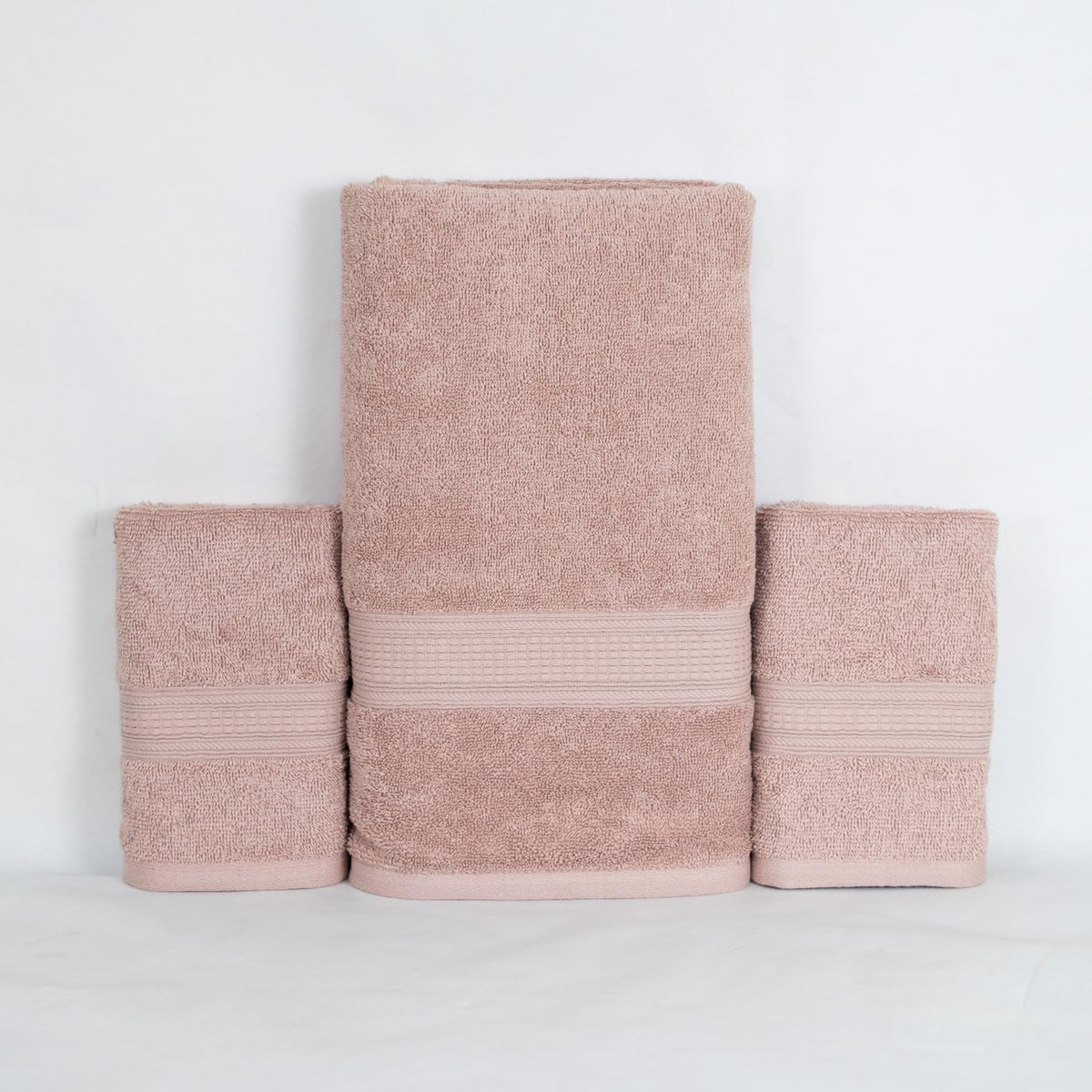 Rangoli 100% Cotton Fibre 1 Bath & 2 Hand Towel 900 Gsm | Highly Durable & Super Absorbent Towel | Skin-Friendly & Quick Drying Luxury Towels (Peach) - Pack Of 3