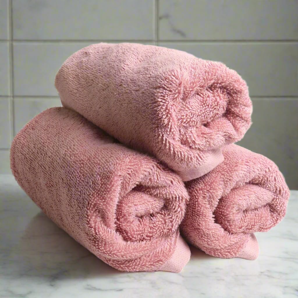 Heelium Bamboo Hand Towel 800 Gsm | Ultra Absorbent & Anti-Bacterial 3x Softer Than Cotton Towels | Pack Of 3 - Peach