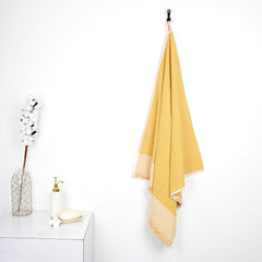 Thirsty Towel Cotton Honey Comb Bath Towel 250 Gsm | Quick Dry Lightweight | High Absorbent Travel-Friendly (Honey Yellow)