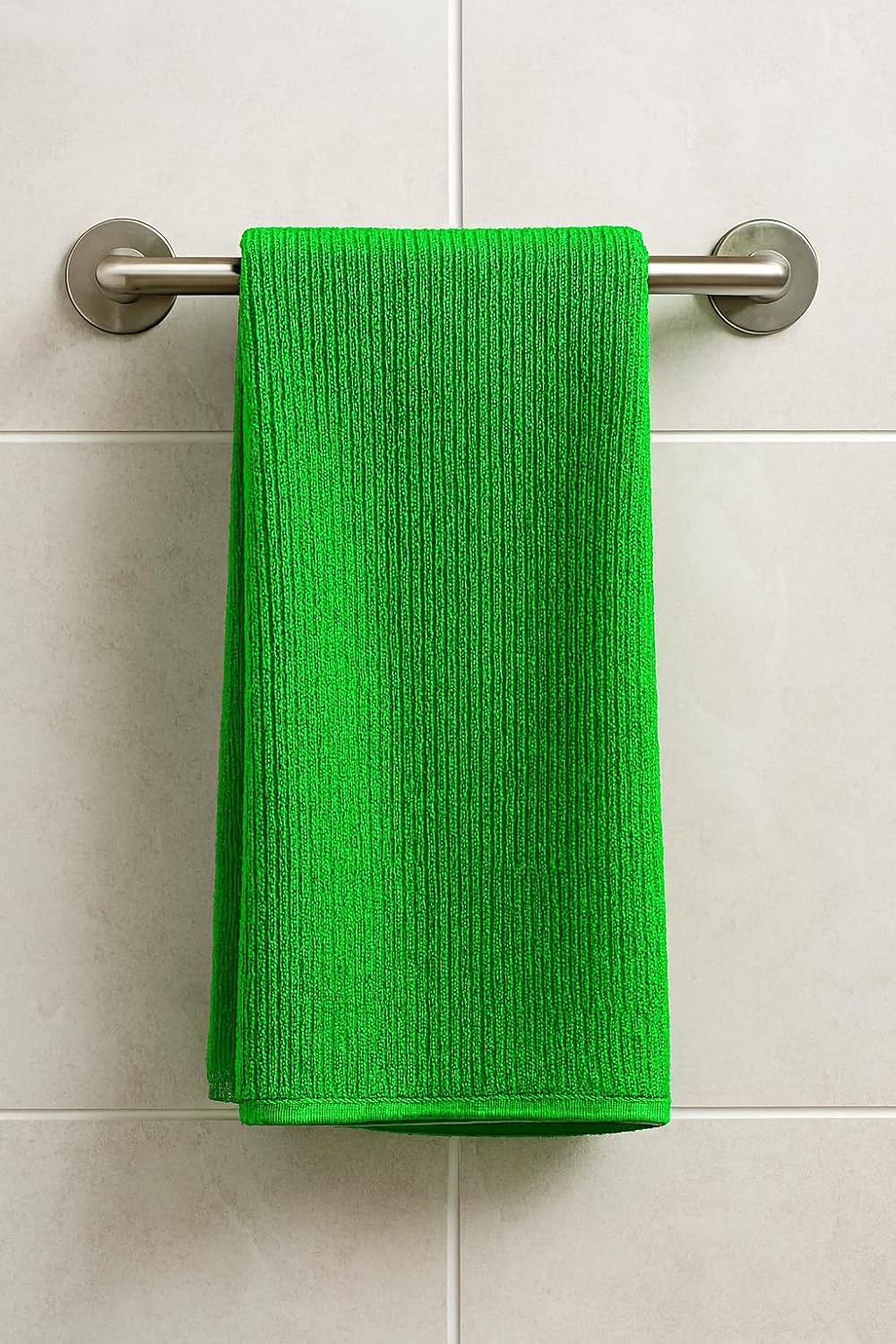 Freshshine Hand Towel 450 Gsm | Super Soft Quick Dry Microfiber Face Towel Napkins For Wash Basin Gym Sports Travel - Green (Set Of 3)