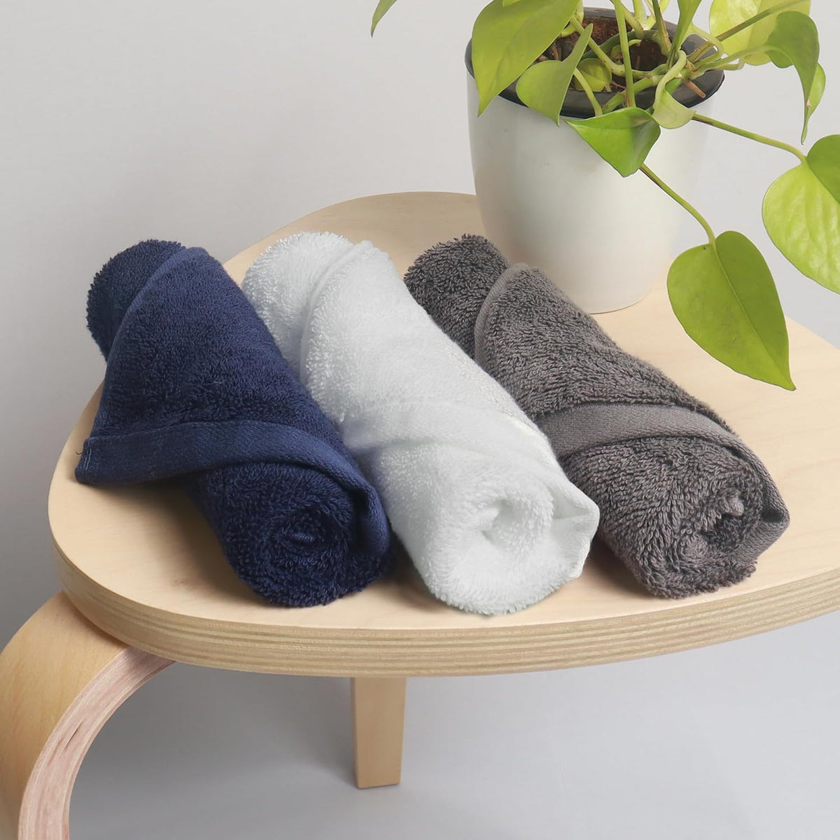 Heelium Bamboo Face Towel 600 Gsm | Ultra Absorbent & Odour-Free 3x Softer Than Cotton Towels | Pack Of 3 -Blue, Grey & White
