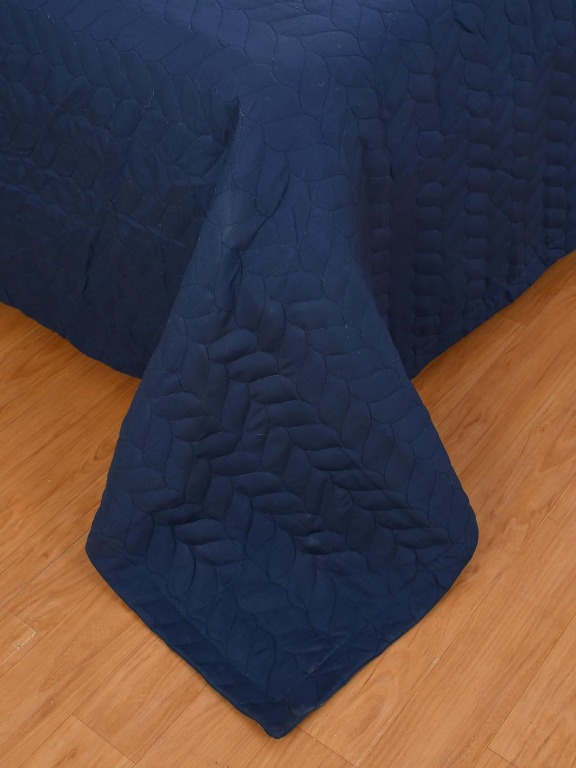 Quilted Double Bedsheet For King Size With 2 Pillow Covers | 90 X 100 Inches, Navy Blue - 240 Thread Count Super Soft Bedding Set