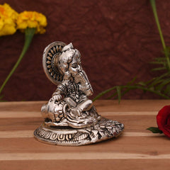 Metal Laddu Gopal Makhan Krishna Statue, Silver, Metal, Lord Krishna Idol, Occasion, Handmade, Home Décor, Best Gift, Religious, Baby Krishna Murti