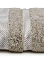 Spaces Hygro Cotton Bath Towel 600 Gsm | Blooms Softer When Washed Ultra Absorbency Dries You Quicker (Brown)