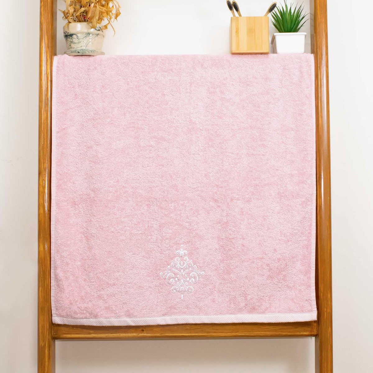 Rangoli 100% Bamboo Bath Towels 500 Gsm | Large Size Ultra Soft, Quick-Absorbent & Eco-Friendly Bath Towels - Pink
