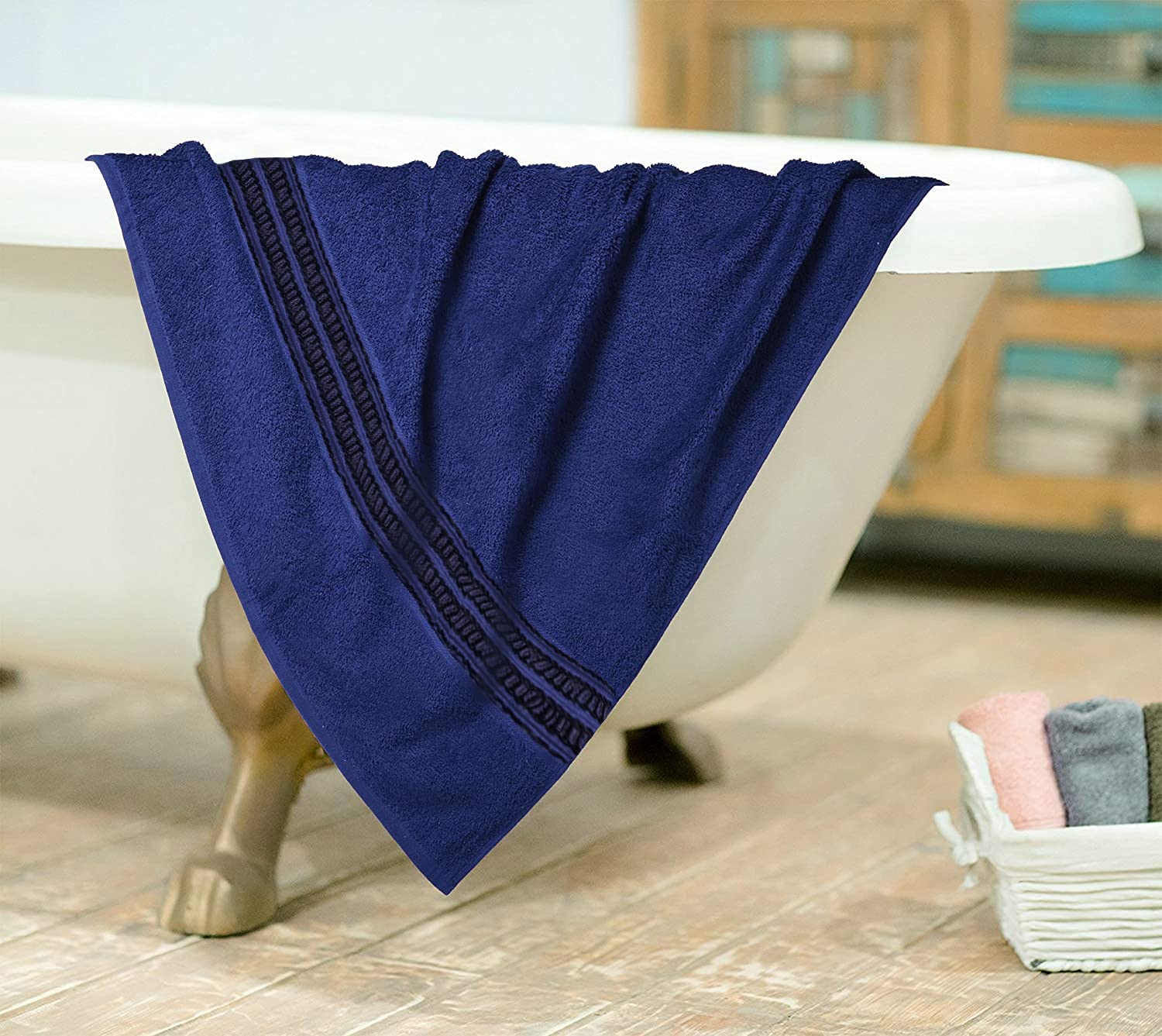 Lukzer Soft 100% Cotton Light Weight Super Absorbant Bath Towel 600 Gsm (Blue)