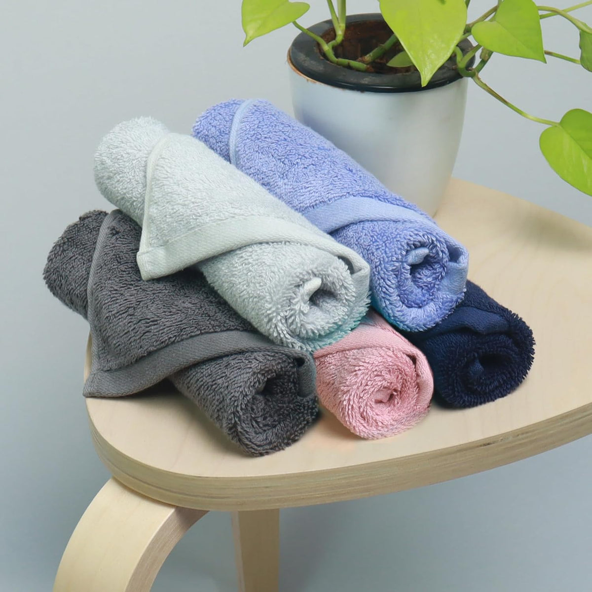 Heelium Bamboo Face Towel 900 Gsm | Ultra Absorbent & Odour-Free 3x Softer Than Cotton Towels | Pack Of 5 -Blue, Grey, Iris, Light Grey & Peach