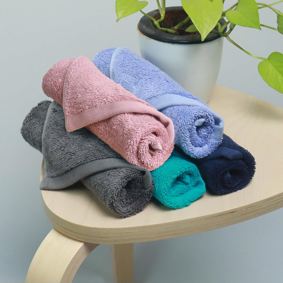 Heelium Bamboo Face Towel 900 Gsm | Ultra Absorbent & Odour-Free 3x Softer Than Cotton Towels | Pack Of 5 -Blue, Teal, Grey, Iris & Peach