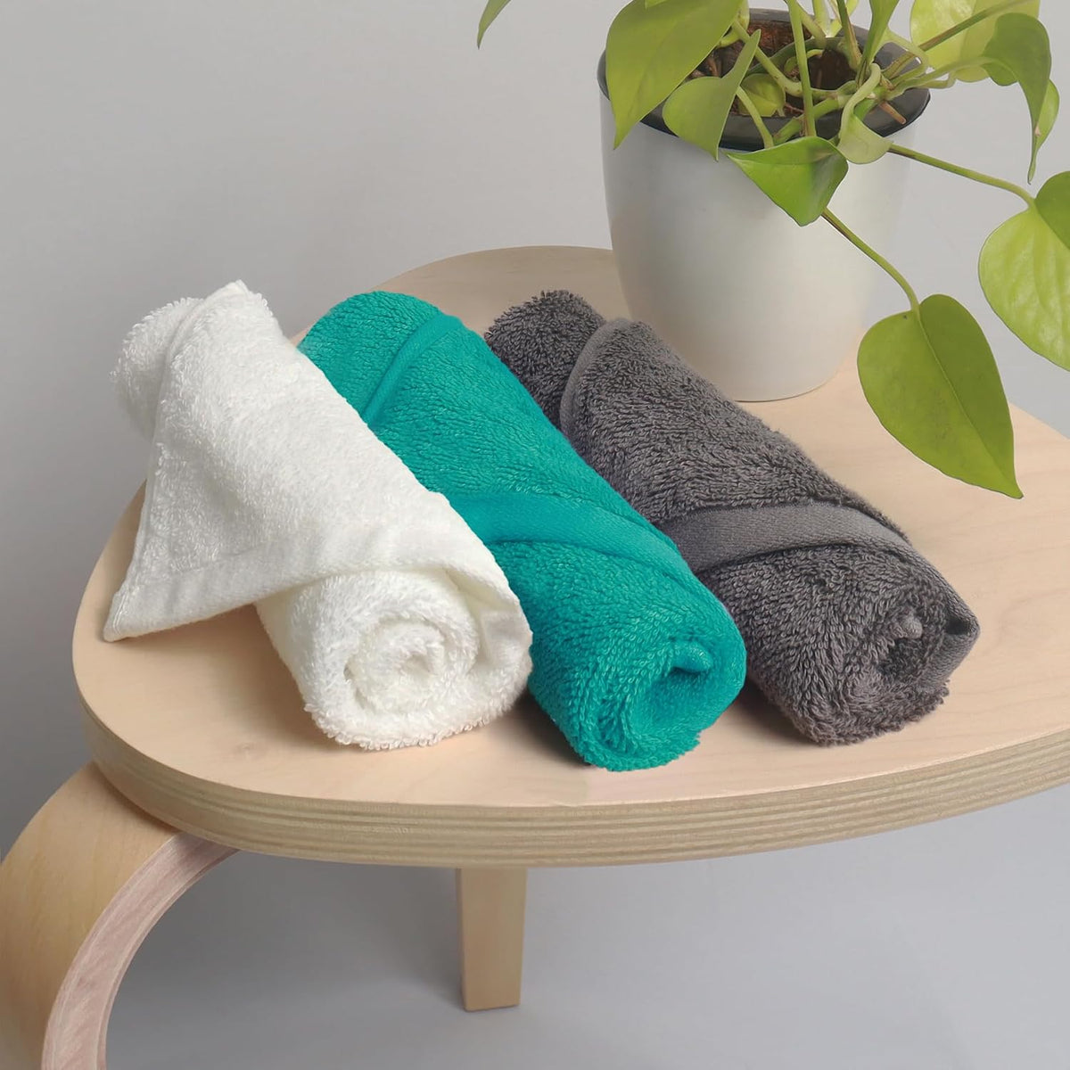 Heelium Bamboo Face Towel 600 Gsm | Ultra Absorbent & Odour-Free 3x Softer Than Cotton Towels | Pack Of 3 -Teal, Grey & White