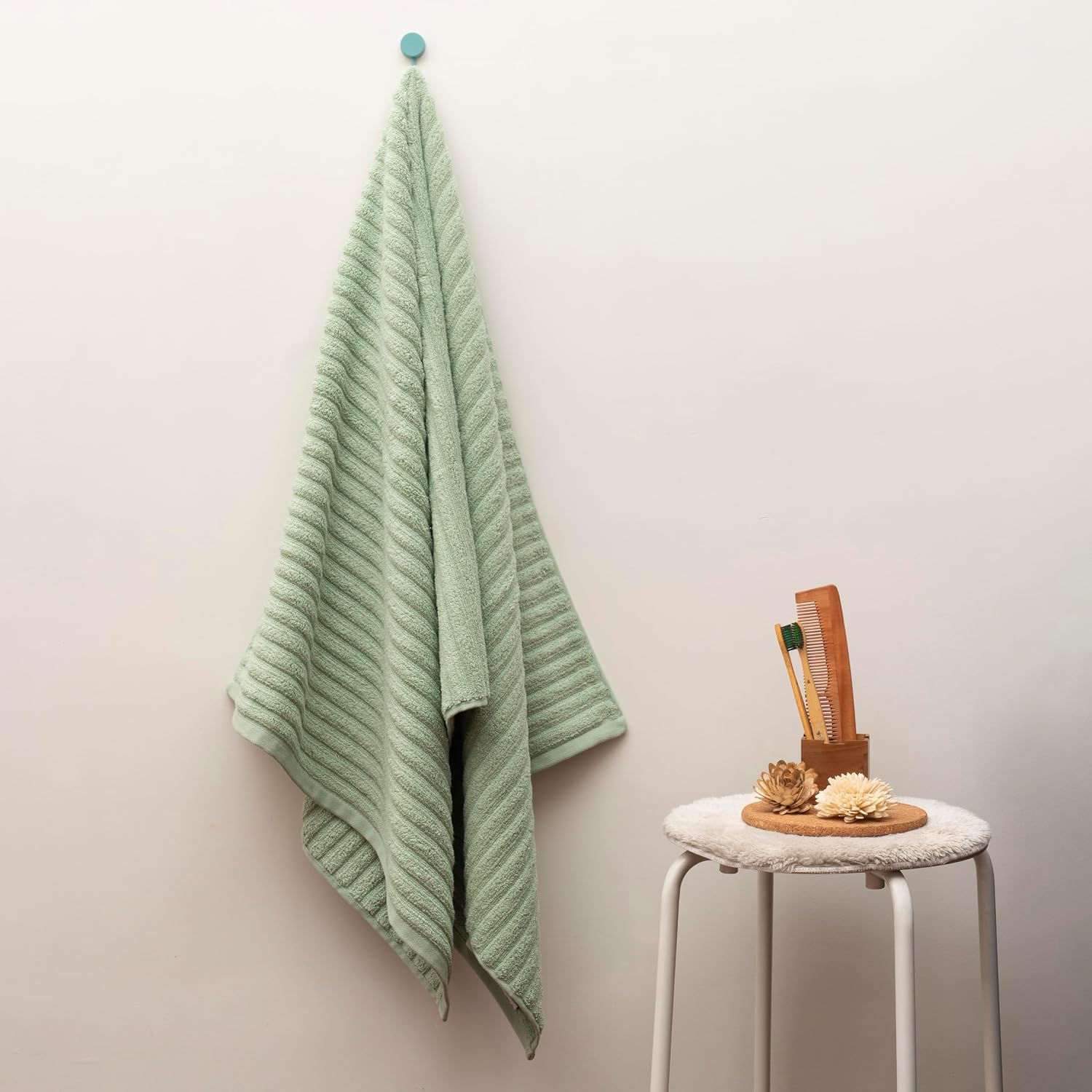 Vilasiya 100% Cotton Elace Ribbed Style Bath Towel 600 Gsm | Zero Twist Yarn Luxurious Soft, Extra Absorbent & Plushy (Light Green)