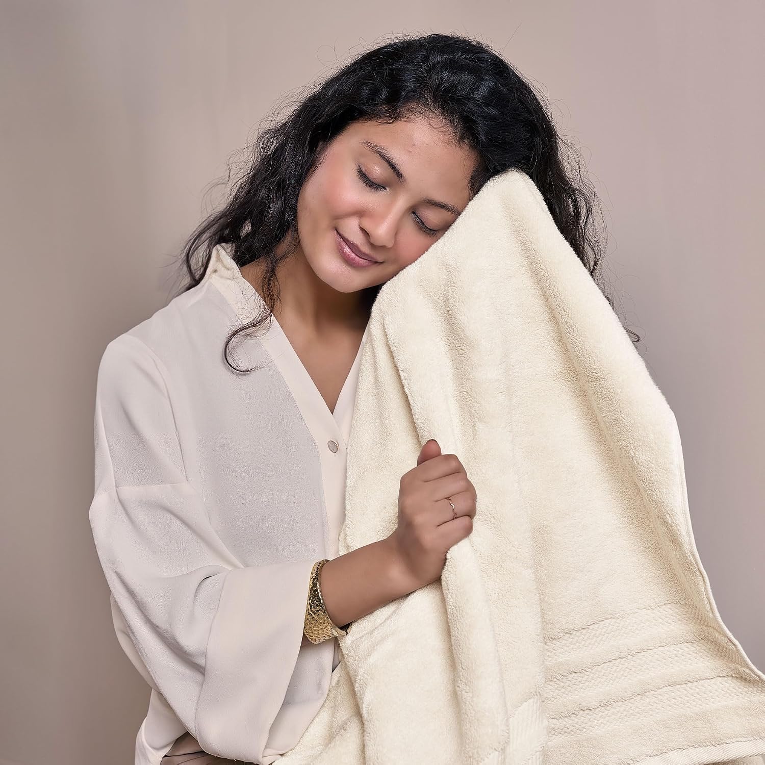 Mytrident Finesse 100% Cotton 2 Bath + 2 Hand & 2 Face Towels 1800 Gsm (Linen) -6 Piece