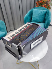 Harmonium For Beginner - 2 Reeds (Base-Male), Multi Fold Bellow, 39 Keys, 7 Stopper Finish Lacquer | Tuning A440 Hz Pitch - Two Side Carry Handles