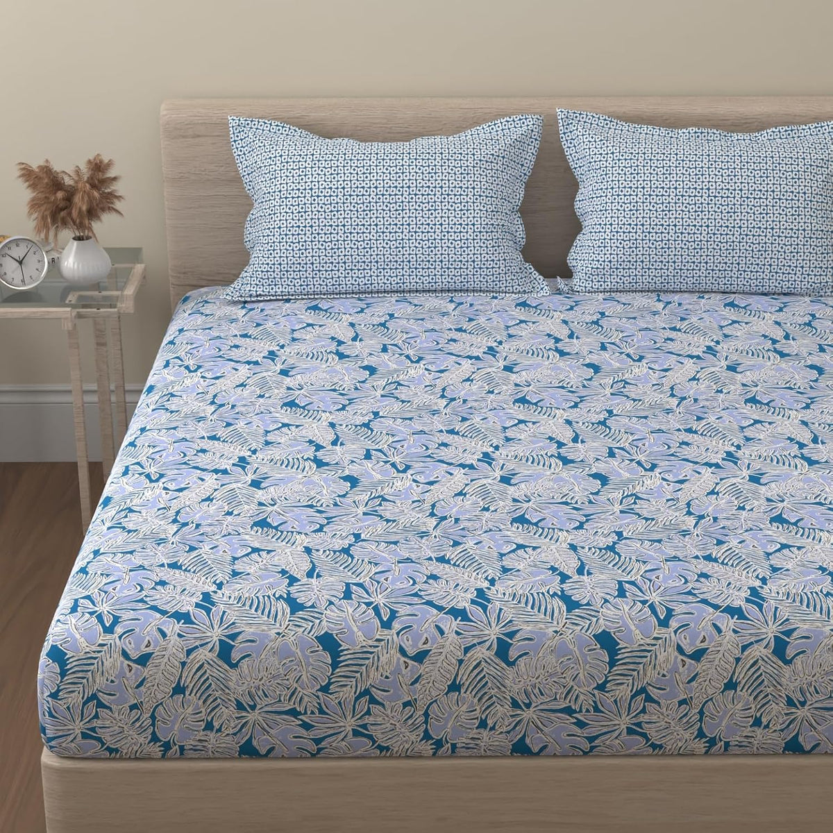 Bedsheet For Queen Size - 88 X 96 Inches, With 2 Pillow Covers, Blue & White | Ideal For Daily Use & Gifting Bedsheet | Designer Printed Bedsheet Set