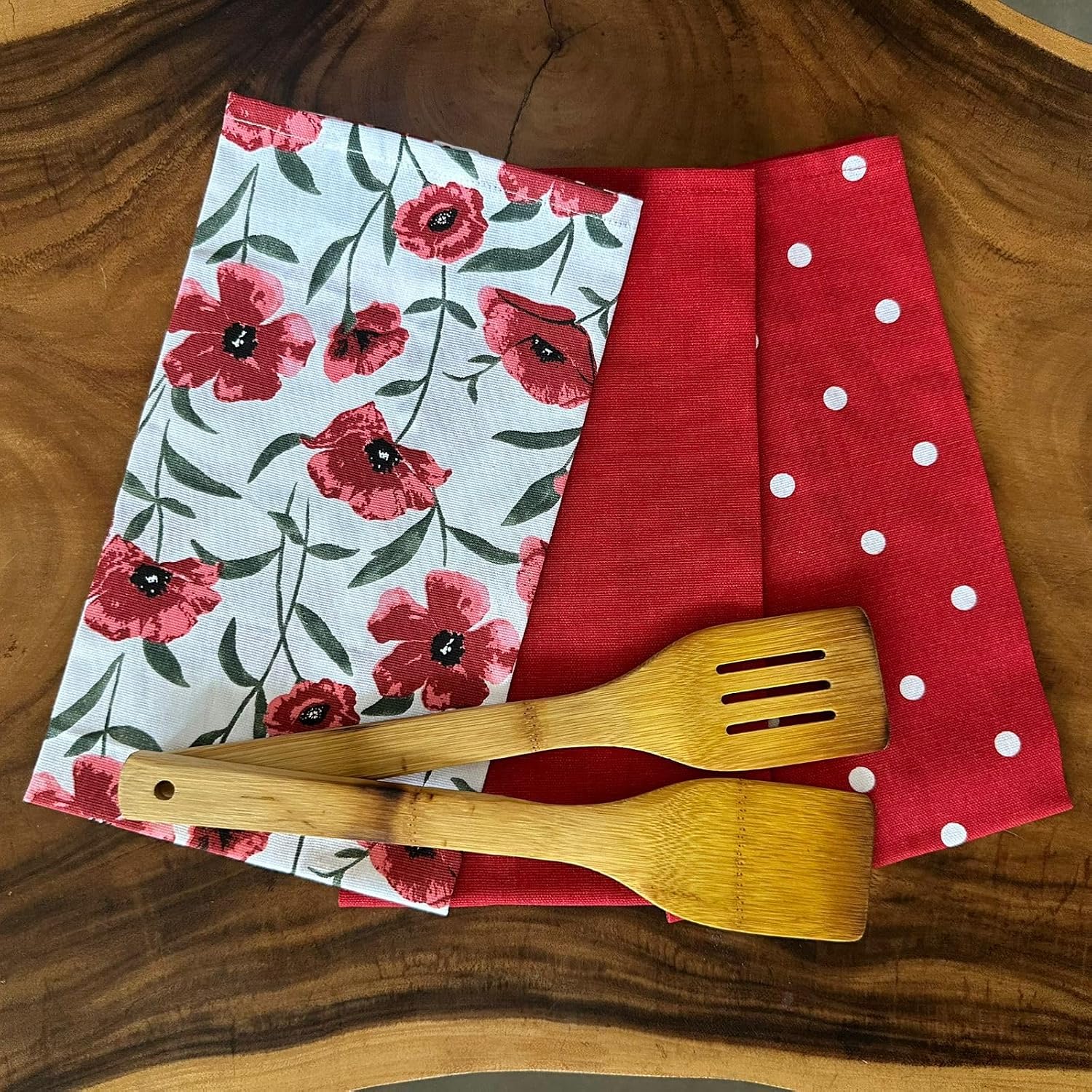 Oak & Lily 100% Cotton Kitchen Napkins Dish Towels 350 Gsm | Premium European Quality Washable, Large Size Kitchen Cloth For Roti, Cleaning, Drying | Red Poppy Print (Set Of 3)