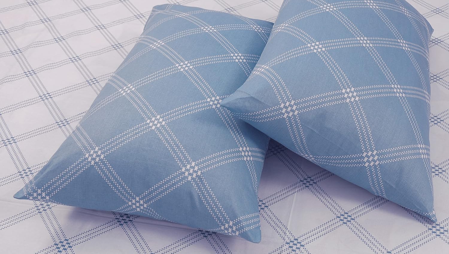 Fitted 1 Single Size Bedsheet With 1 Pillow Cover - Size 36 X 78 Inches, White & Blue | Luxury Soft Sheet, Lightweight & Breathable Bedsheet