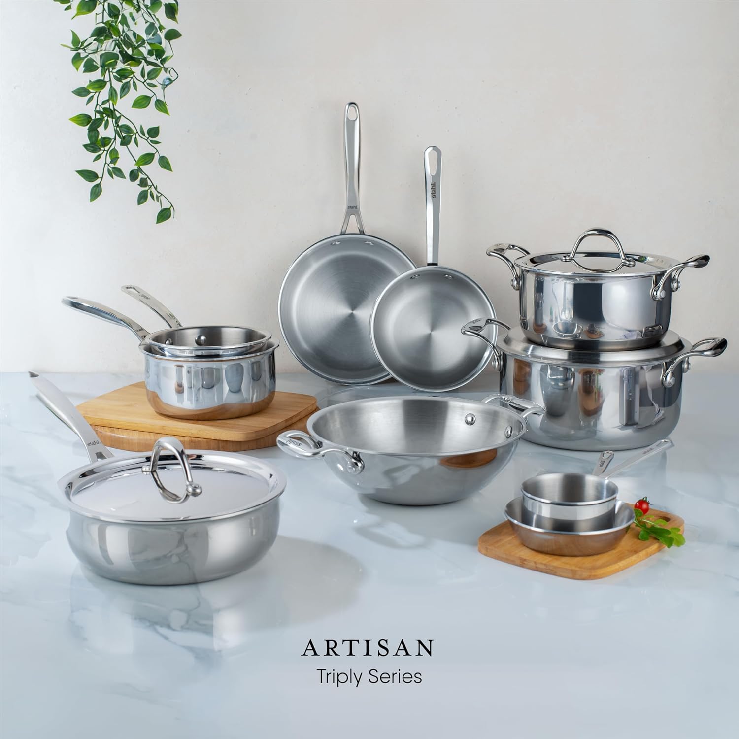 Artisan Triply Stainless Steel Round Bottom Kadhai With Lid 2.3 Liters, 22cm | Extra Deep Kadai