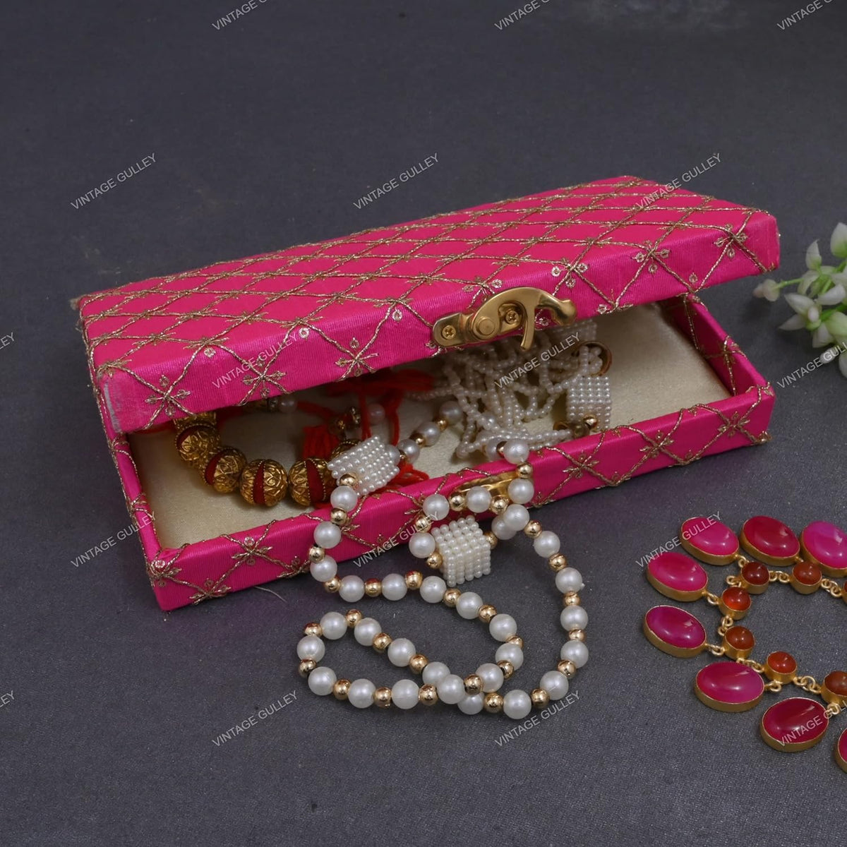 Zari Fabric & Wooden Decorative Cash, Shagun, Jewellery Box For Wedding, Gift Box, Colour - Pink, Style - Elegant