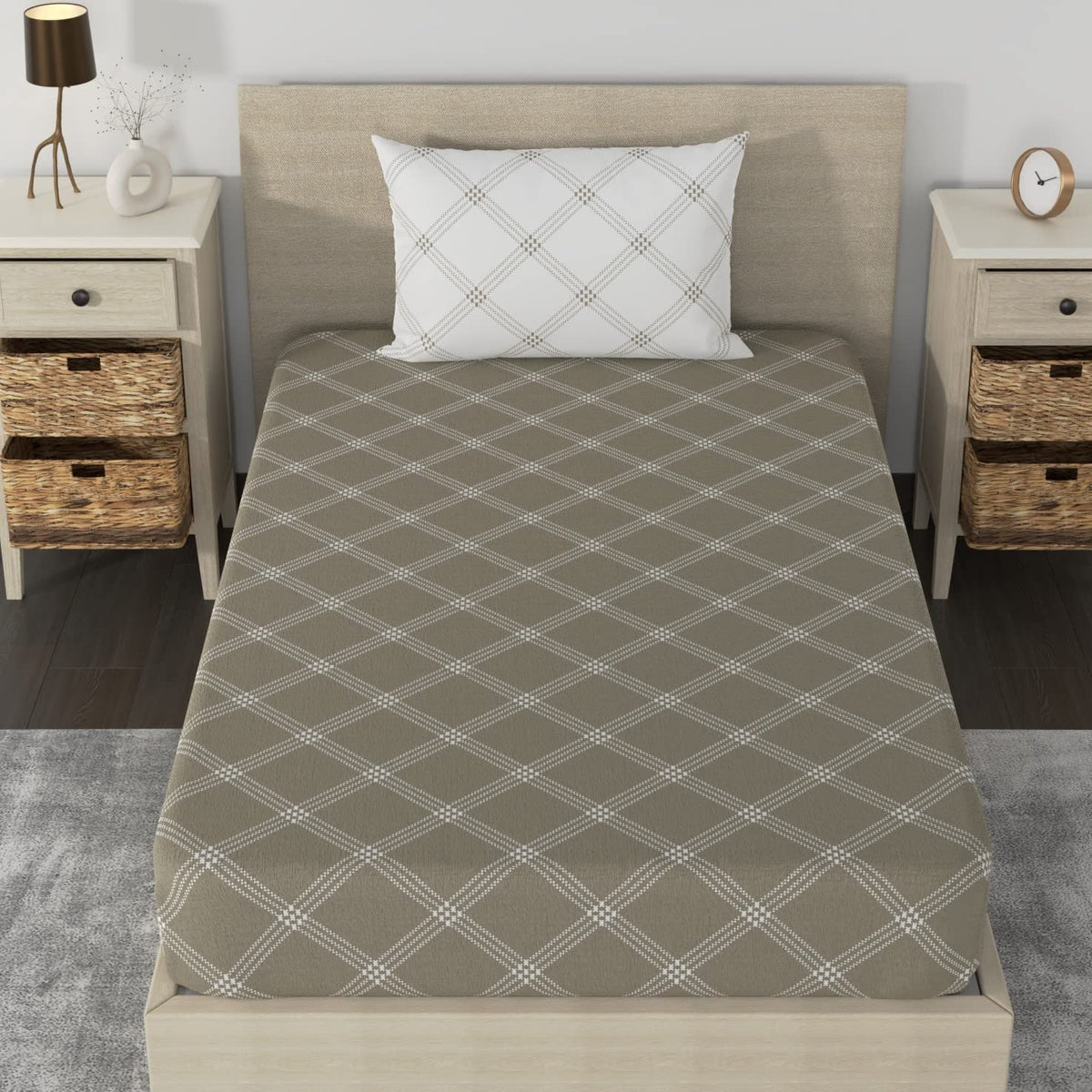 Fitted 1 Single Size Bedsheet With 1 Pillow Cover - Size 36 X 78 Inches, White & Black | Luxury Soft Sheet, Lightweight & Breathable Bedsheet