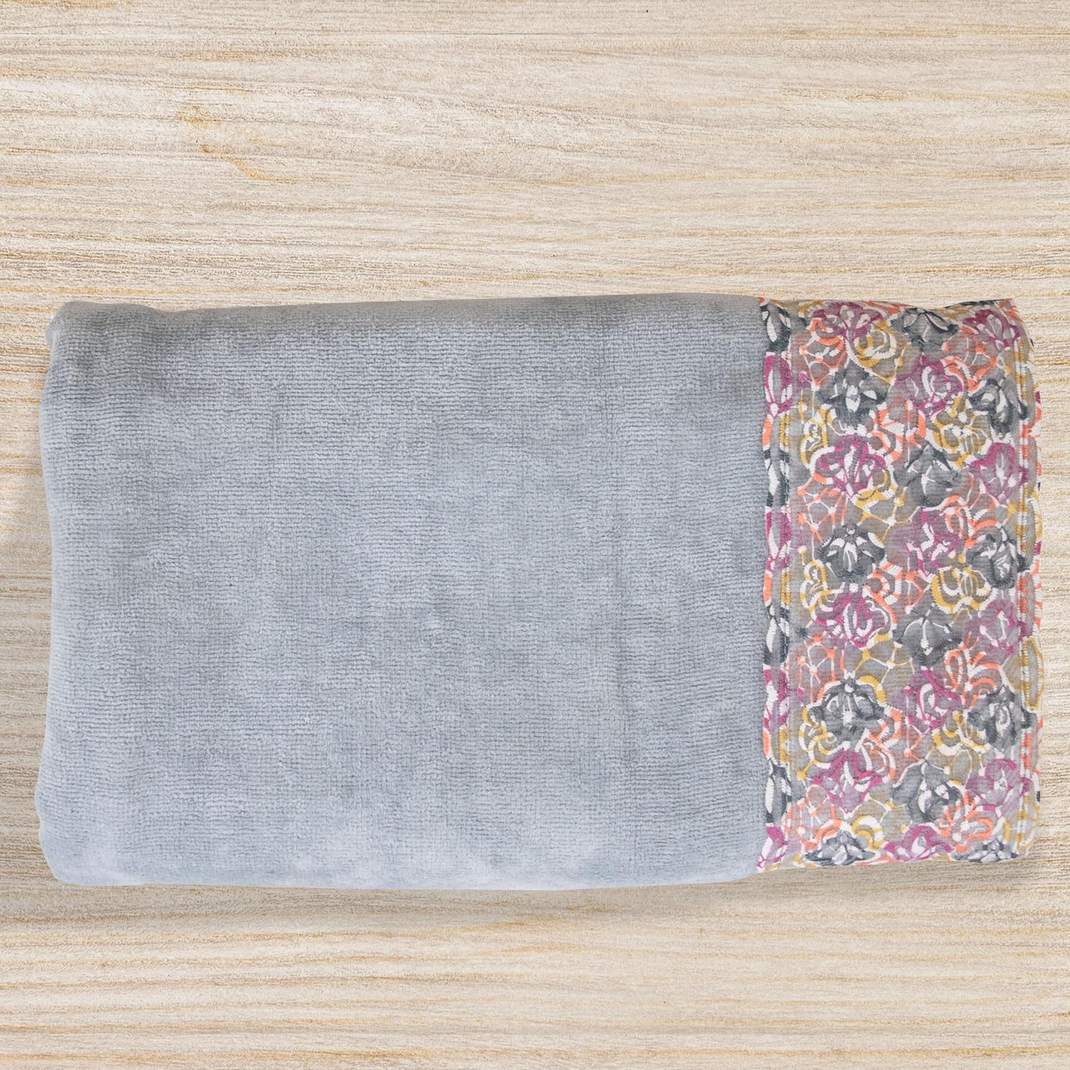 Rangoli Prima Dream 100% Cotton Lace Bath Towel 450 Gsm | Ultra Soft, Super Absorbent & Eco-Friendly Hanging Bath Towels (Grey) - Pack Of 1