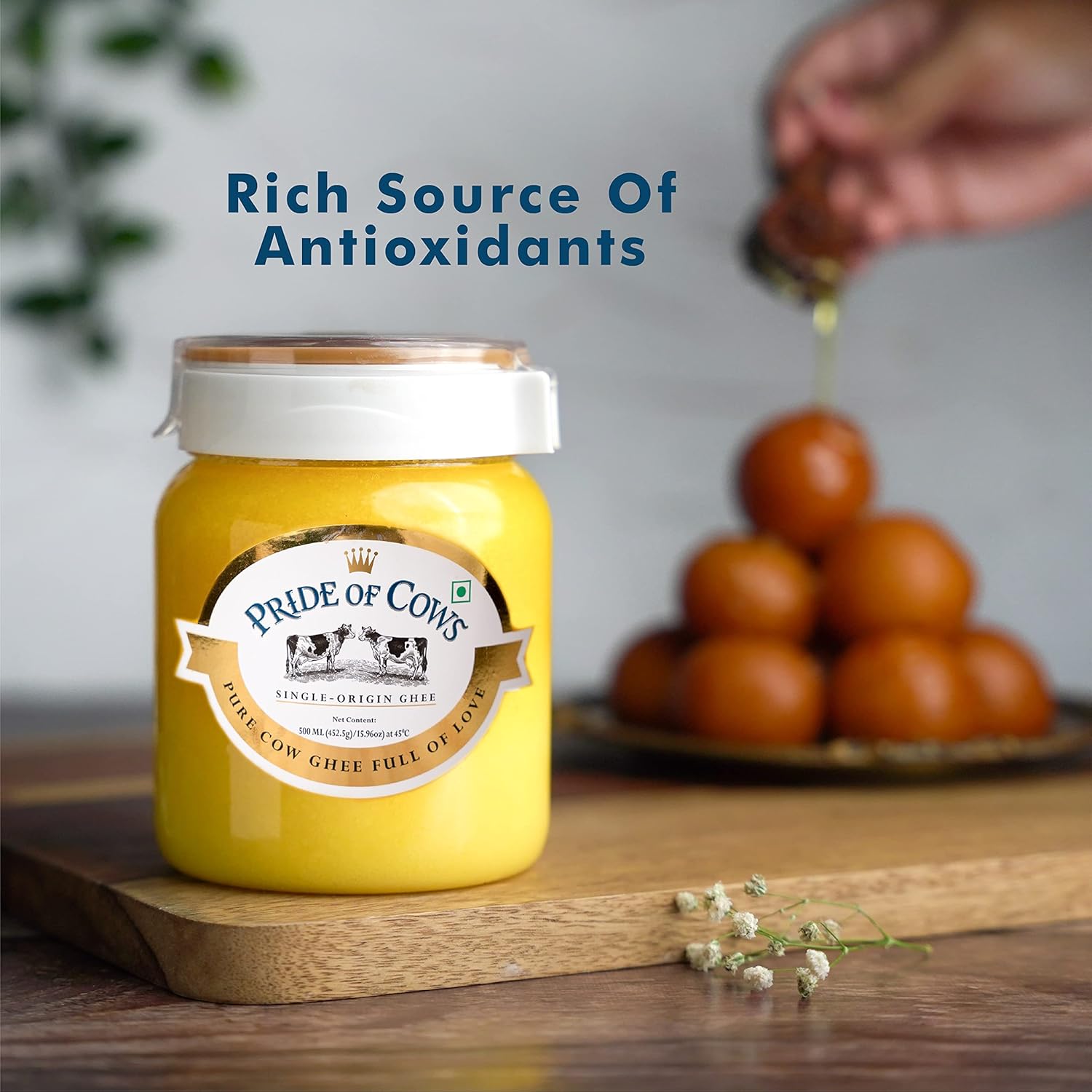 Premium Desi Cow Ghee By Pride Of Cows | High In Vitamins A, D & Healthy Desi Ghee Good For Cooking | (1 Litr) 33.8 Ounce | Jar Pack