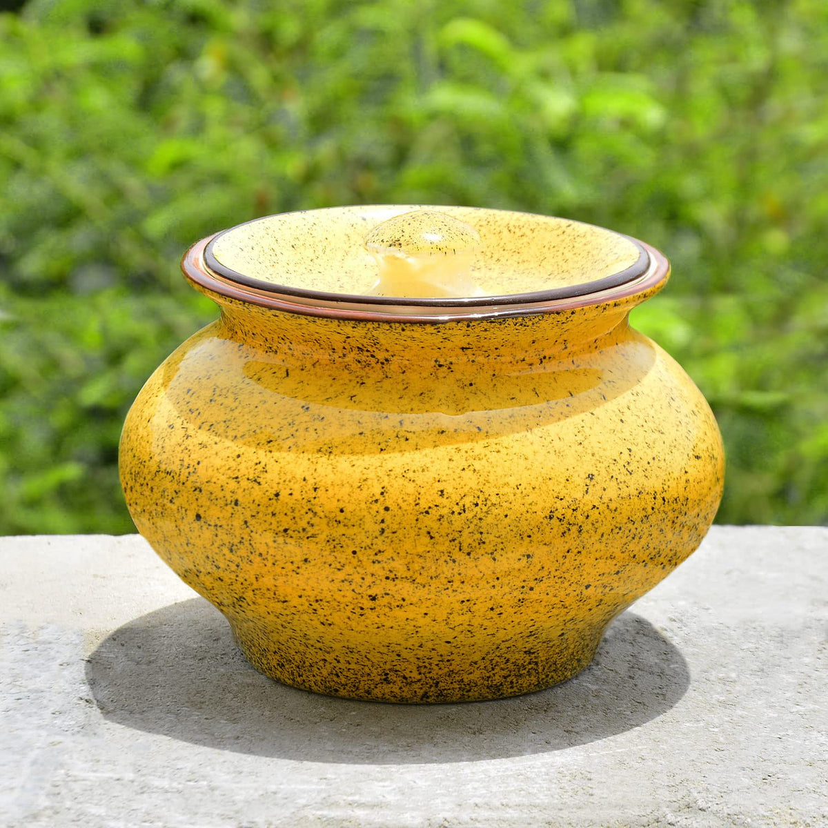 Ceramic Streak Spray Handi With Lid - 1500ml, Yellow | Dahi Handi - Serving Pot - Biryani Handi