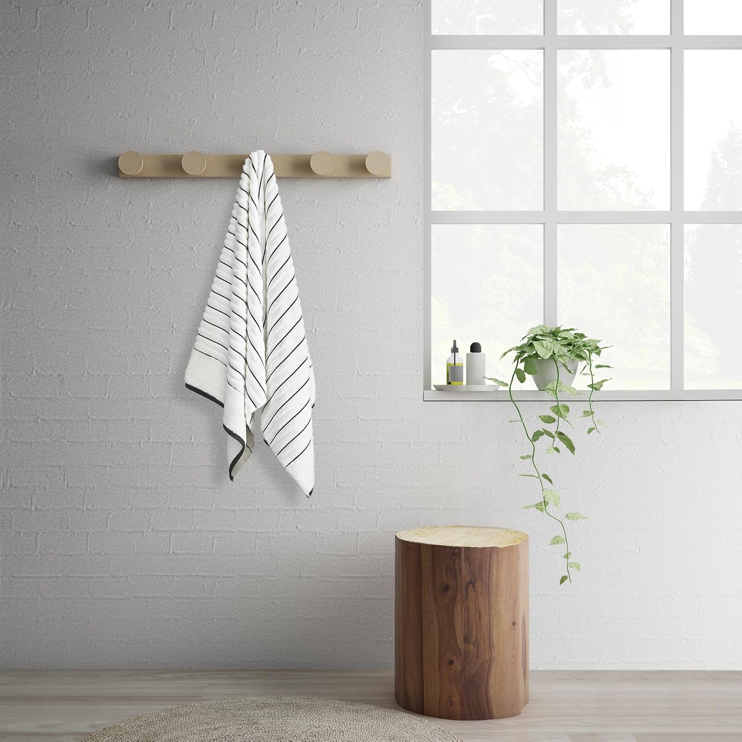 Spaces 100% Cotton Bath Towel 575 Gsm | Ribbed Texture High Absorbency High Loft Cotton Bath Towels (White)