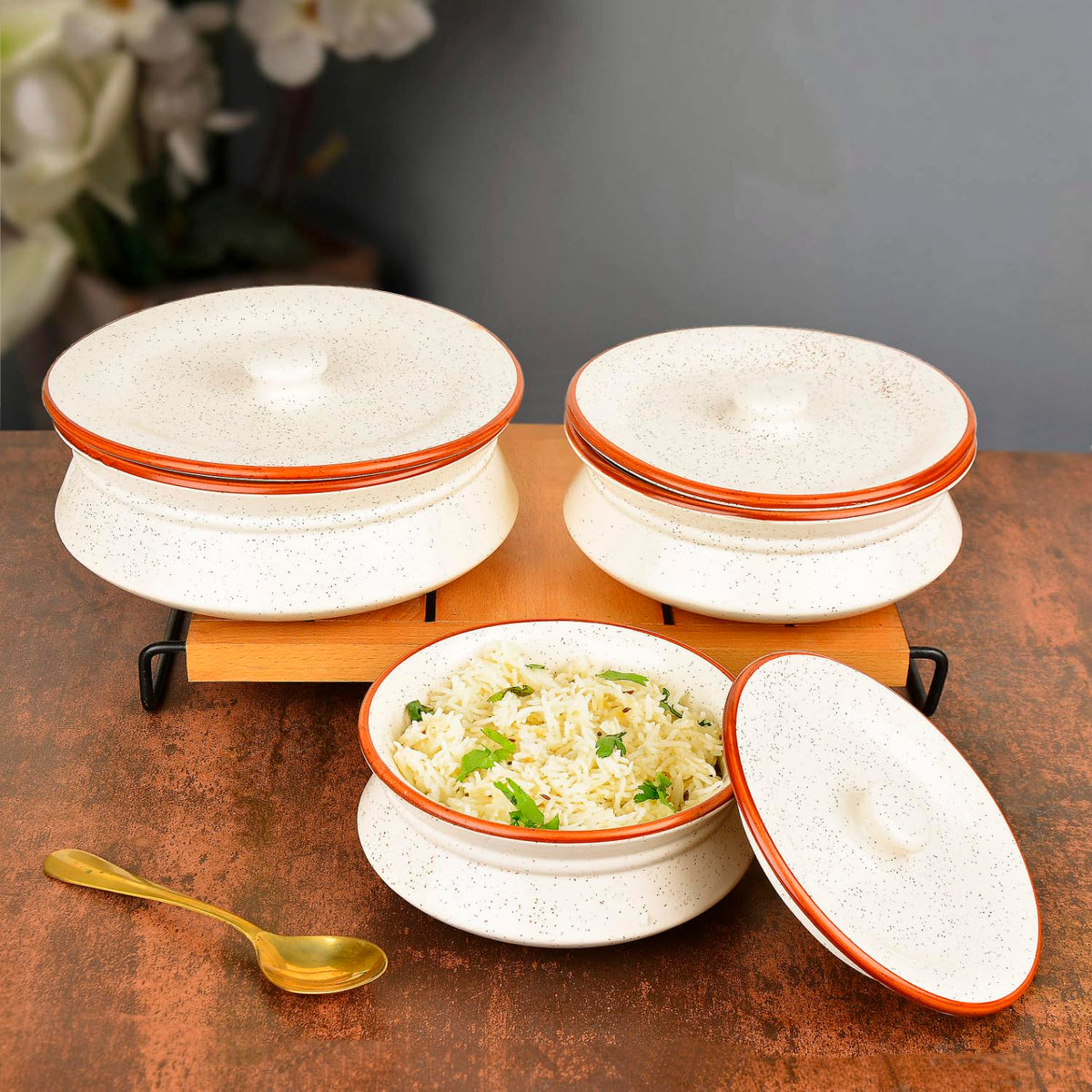 Hand Crafted Ceramic Handi With Lid Set Of 3 - 1500ml, 1000ml & 700ml, Off White | Dinner Serving Set - Serving Pots, Biryani Handis | Gift Pack