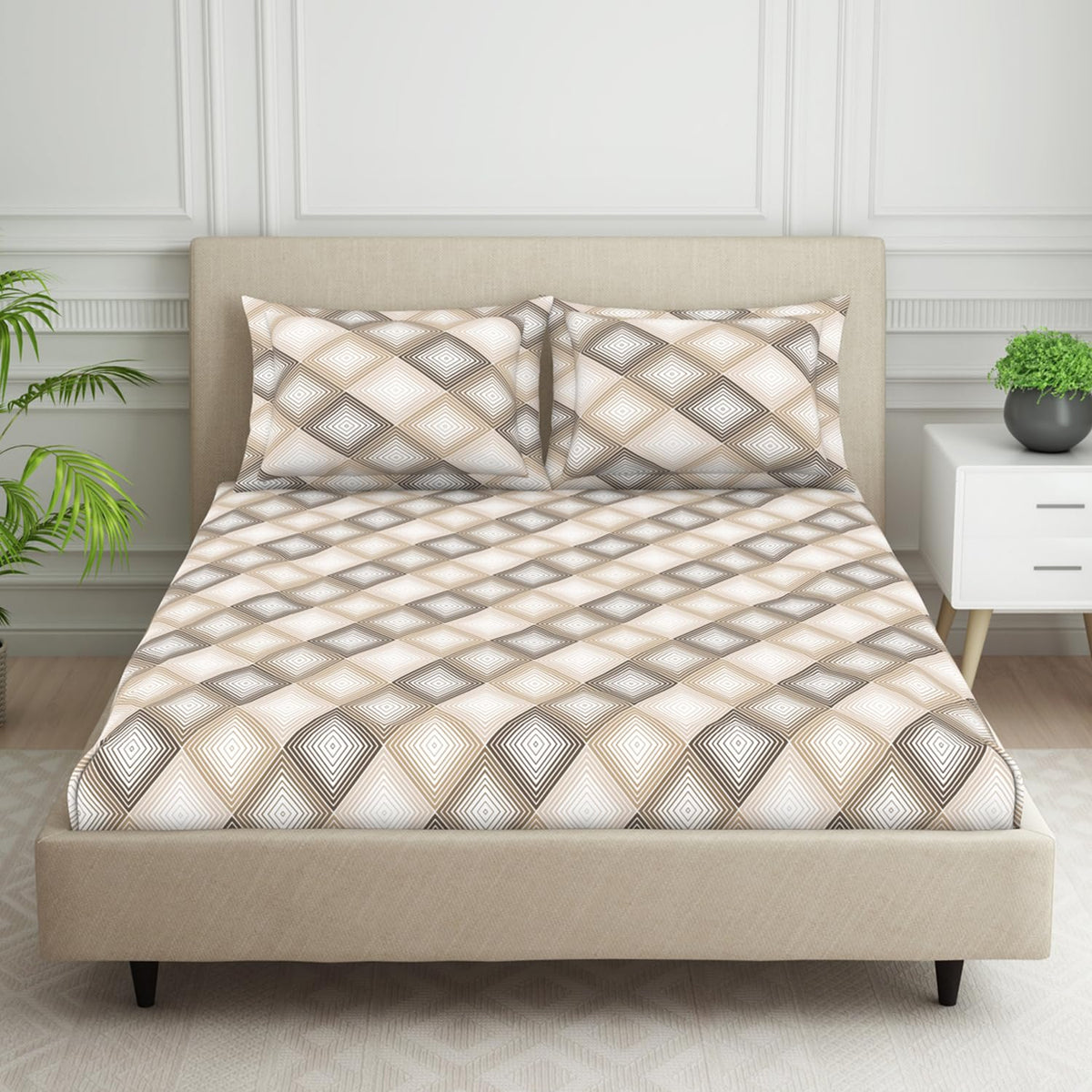 Double Bedsheet For Queen Size 2 Matching Pillow Cover - 88 X 100 Inches, Beige & Brown | Durable & Long Lasting Wrinkle Resistant Fabric - Skin Safe & Super Soft