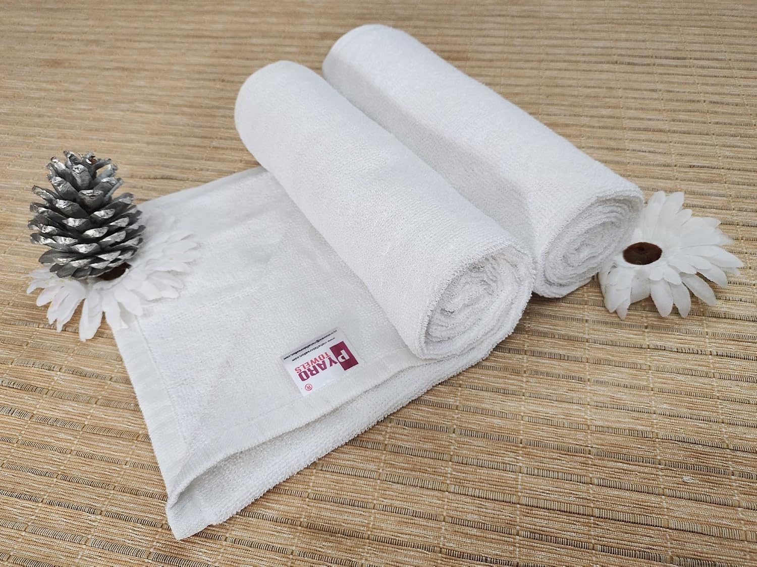 Pyaro Medium Size Bath Towel 900 Gsm | Spa & Gym Towel Sets, Fade Resistant, Ideal For Daily Use | Pack Of 2 (White)