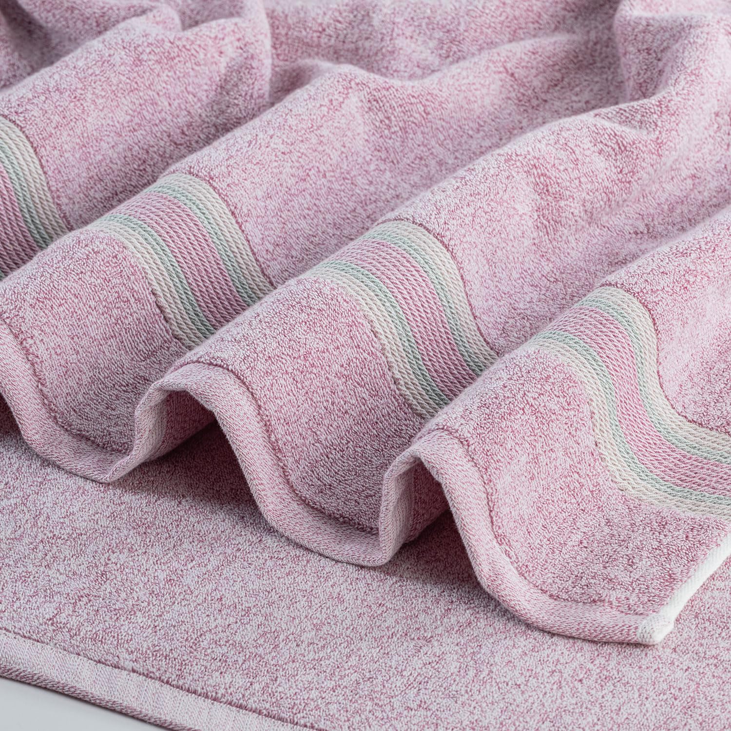 Spread Spain Water & Soil Bath Towel 550 Gsm | Luxurious Blend Of Cotton & Bamboo Fiber Bath Towel Ultra-Absorbent, Quick-Drying & Skin-Friendly (Pink)