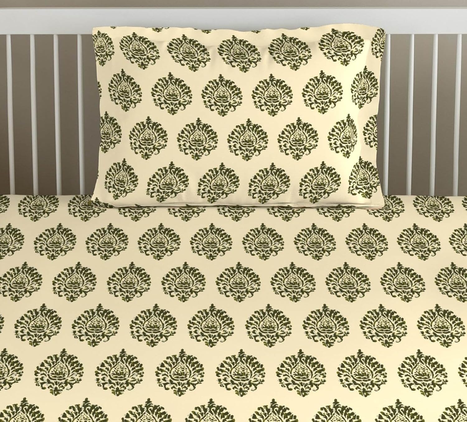 Cotton Printed Single Flat Bedsheet With 1 Pillow Cover - 60 X 100 Inches, Forest Green & White | Breathable & Skin Friendly Bedsheet | Ideal For Year Round Use