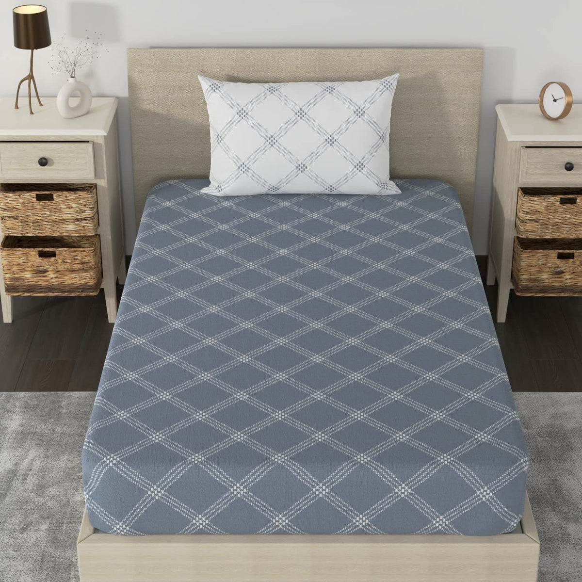 Single Bedsheet Cotton With 1 Pillow Cover - 55 X 88 Inches, Grey & White | Lightweight, Soft & Breathable - Perfect For Gifting On Weddings Bedsheet