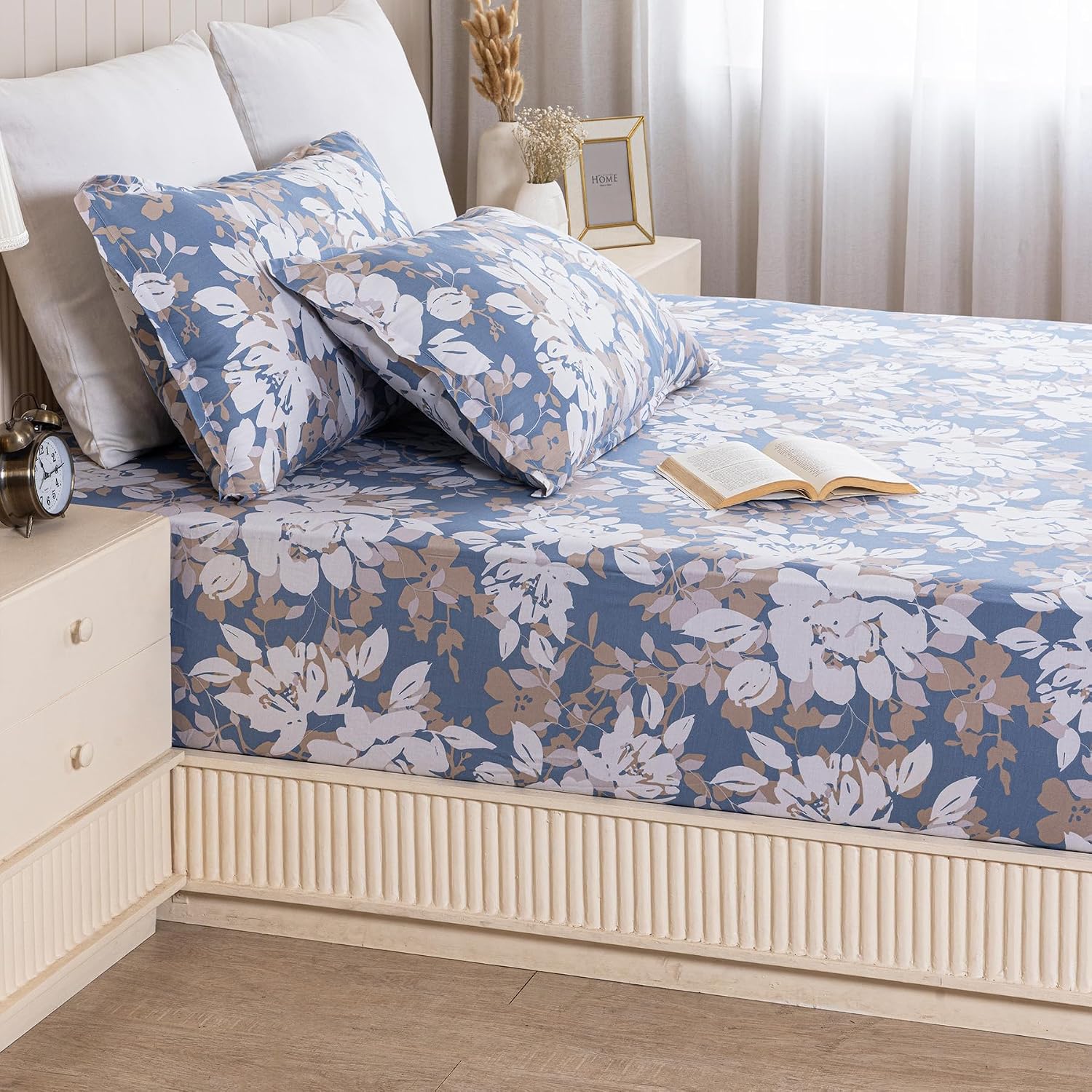 Double Size Elastic Fitted Bedsheet With 2 Pillow Covers - (72 X 72 Inches, Blue & White) | Wrinkle Free Bed Sheets | Perfect For Home Decor & Gifting