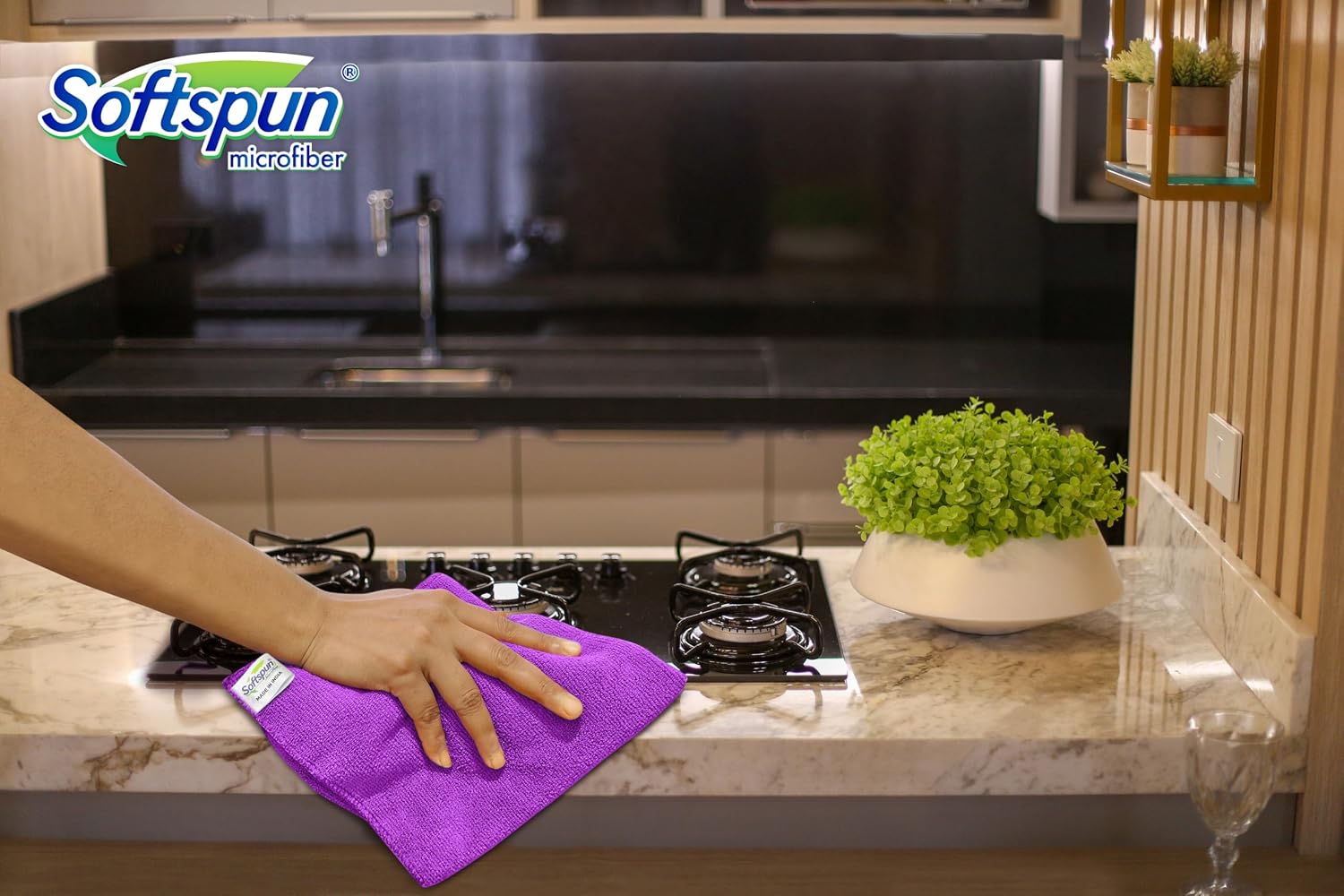 Softspun Microfiber Cloth 340 Gsm | Super Soft Absorbent Cleaning Towels Cleans & Polishes Everything In Your Home - Pack Of 4 (Multi Colour)