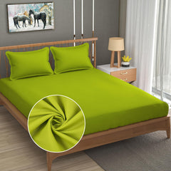 Queen Size Solid Plain Bedsheet Set Includes 2 Pillow Covers - 90 X 95 Inches, Parrot Green | Exceptional Softness & Breathability | Premium Microfiber Material
