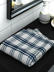 Athom Living Premium Cotton Light Weight Quick-Dry High Absorbent Cotton Bath Towel 250 Gsm, (White)