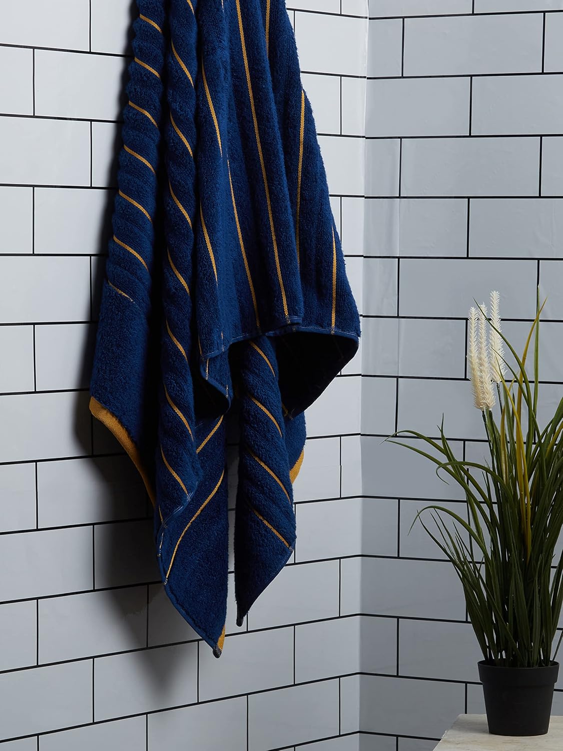 Spaces 100% Cotton Bath Towel 575 Gsm | Ribbed Texture High Absorbency High Loft Cotton Bath Towels (Dark Blue)