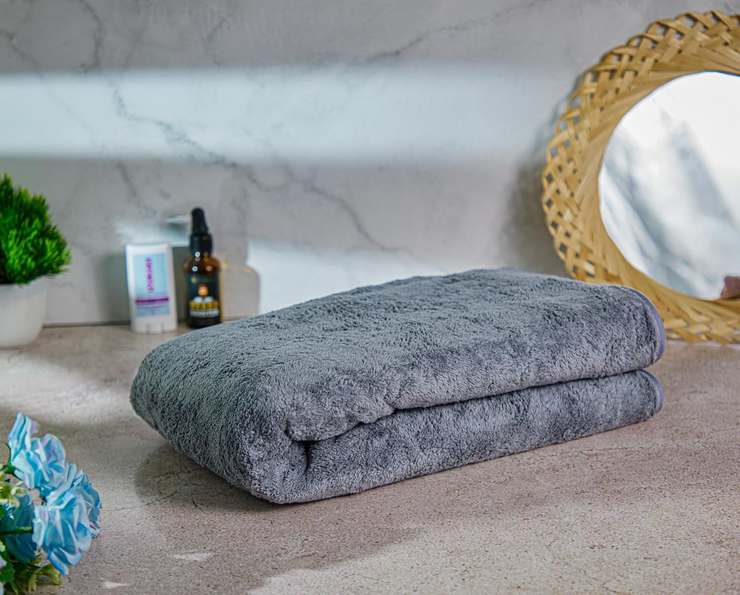 Fezora Microfiber Bath Towels 500 Gsm | Large Size Bath Towel- Super & Absorbent With Hook Quick Dry Towel For Men & Women (Grey)