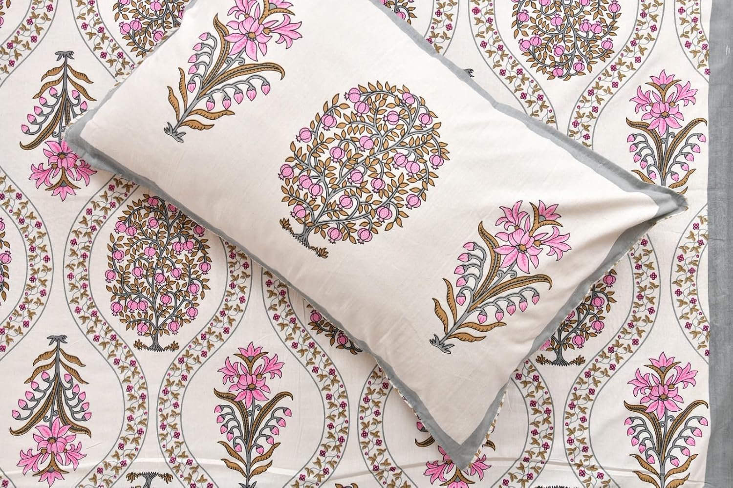 Bedsheet For Queen Bed With 2 Pillow Covers - 90 X 108 Inches, Cream & Pink | Pure Cotton Traditional Jaipuri Printed | Ideal For Both Everyday Use & Special Events