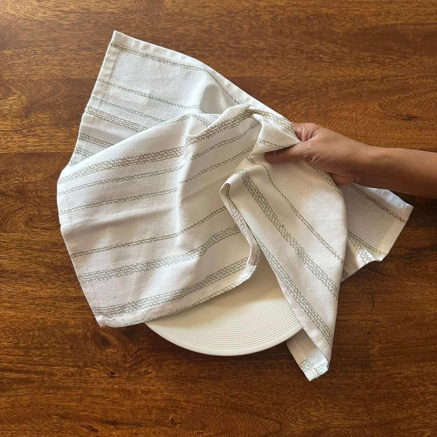 Oak & Lily 100% Cotton Kitchen Napkins Dish Towels 350 Gsm | Premium European Quality Washable, Large Size Kitchen Cloth For Roti, Cleaning, Drying | Green Duck (Set Of 3)
