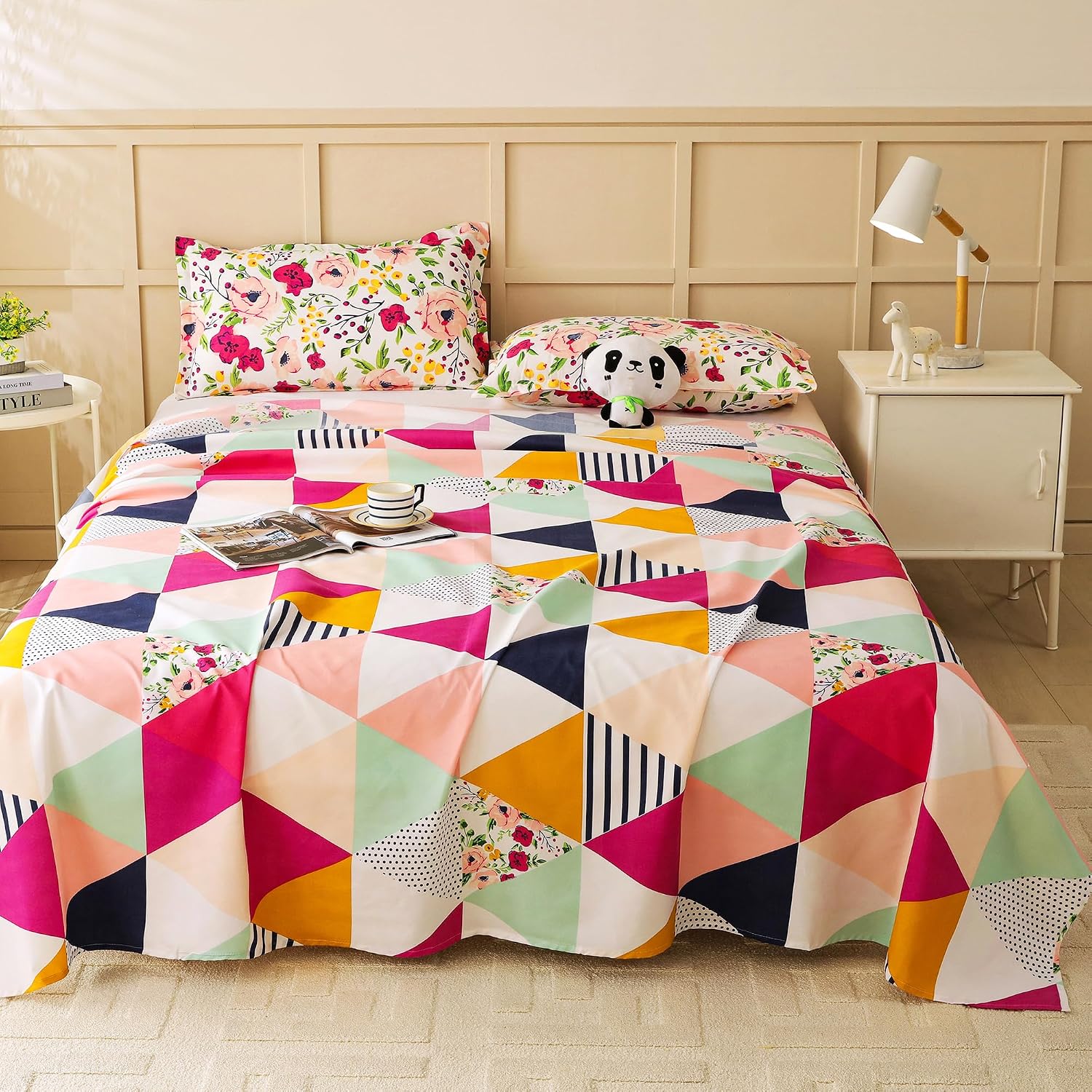 Microfiber Bedsheet Double Bed With 2 Pillow Cover - 88 X 100 Inches, Multicolor | Soft & Light-Weight - Special Occasion | Bedsheet For Queen Size Bed