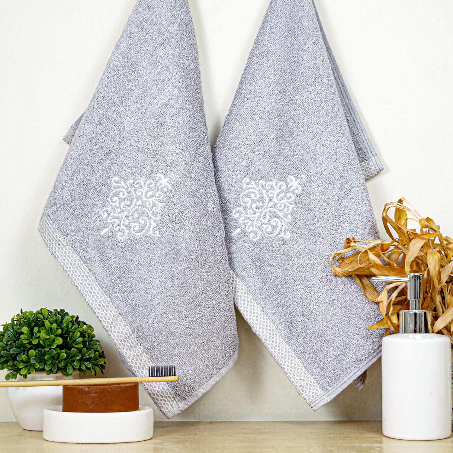 Rangoli 100% Bamboo 2 Bath & 2 Hand Towels 850 Gsm | Large Size Ultra Soft, Quick-Absorbent & Eco-Friendly Towels - Grey